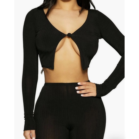 Naked Wardrobe Push My Button Crop Top‎ - Black - Large - New With Tags - Picture 1 of 5